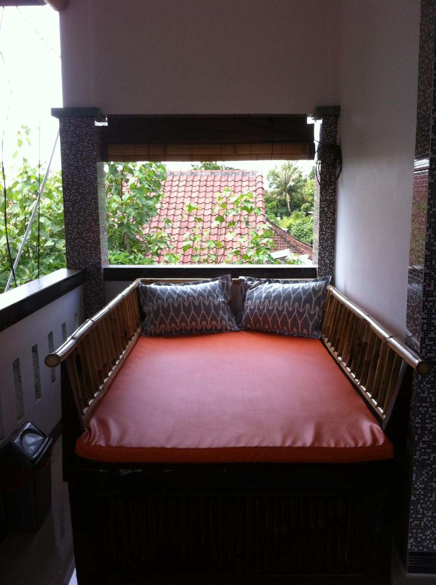 Bubu Racok Homestay アメッド 部屋 写真